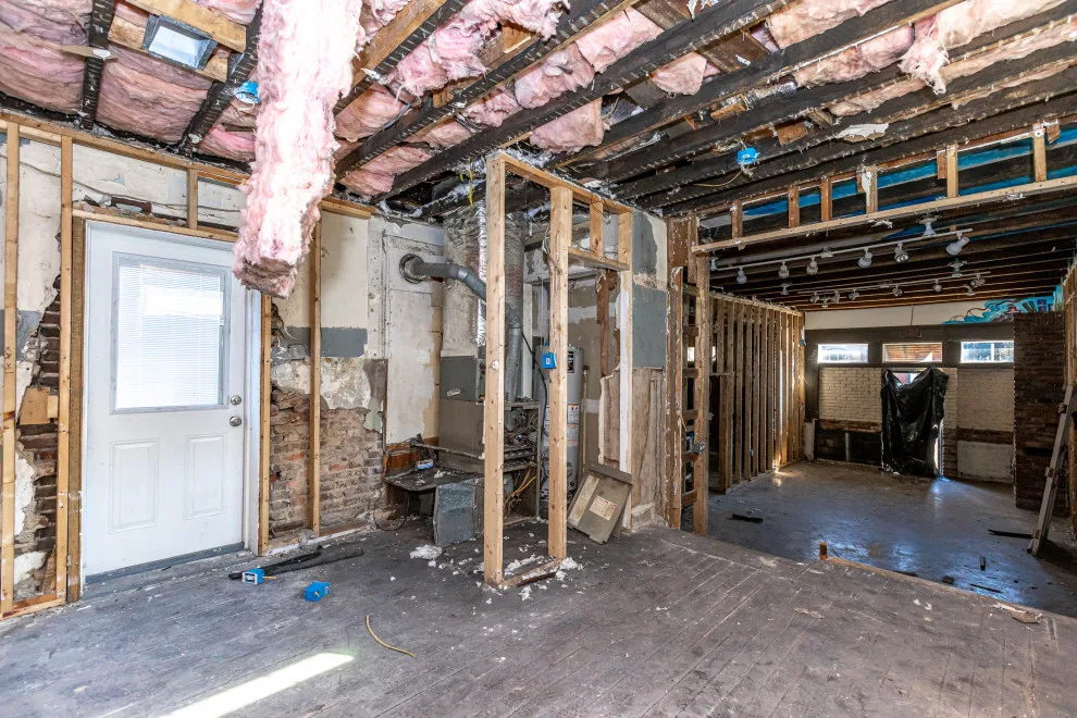 573 North Limestone - Initial 상태 by J. Parrish Builders - Photo 34