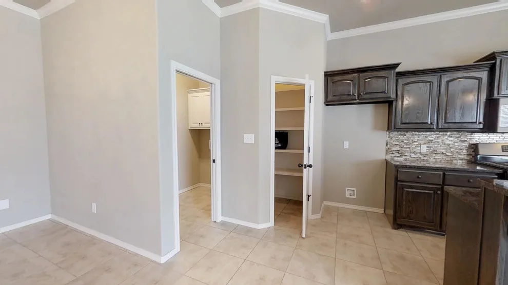 6011-95 Project by Roten Homes, Inc. - Photo 13