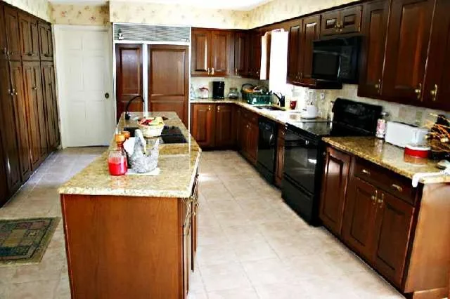 806 Tillson Transformation by Rowe Ventures Custom Homes - Photo 3
