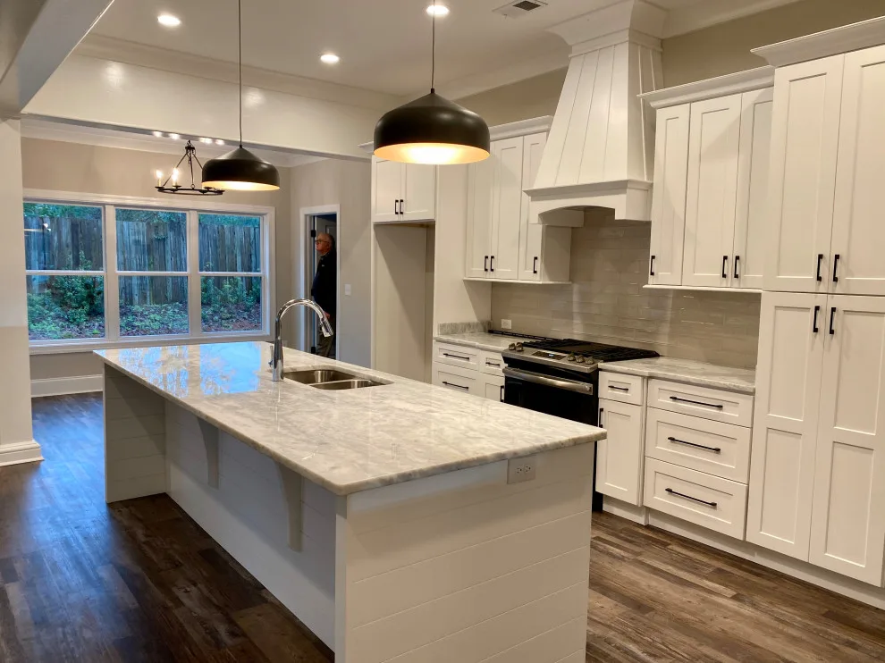 Dowling Homes, LLC - Photo 12