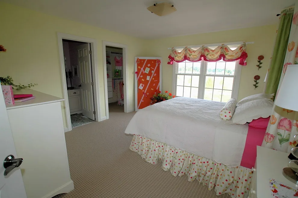 BIA Home Showcase 2006 by The Tuckerman Home Group - Photo 2