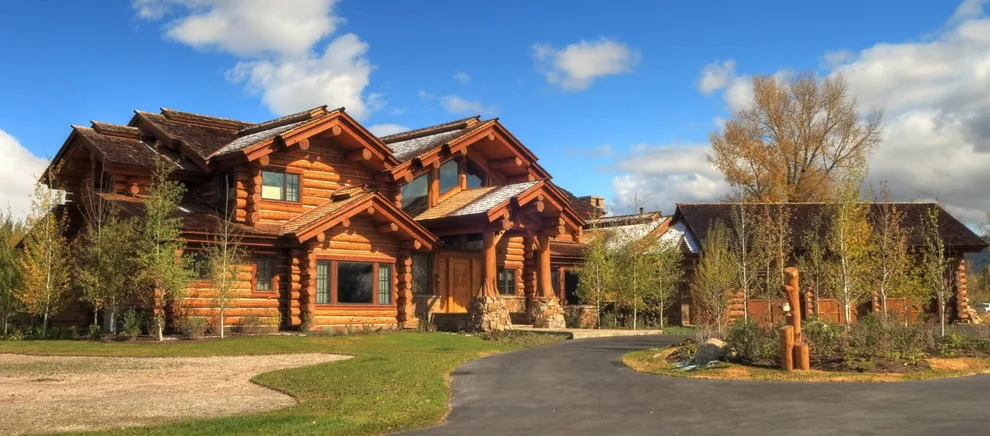 Log Cabin in Jackson Hole, Wyoming by B&B Builders - Photo 4