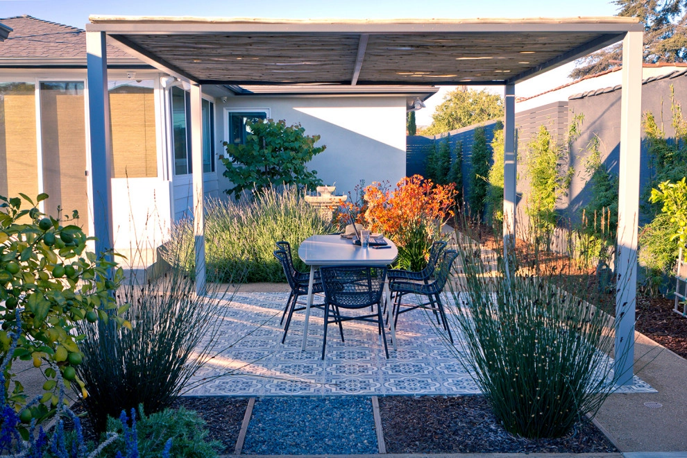 Rooms With A View - West Los Angeles by Bosler Earth Design - Photo 4