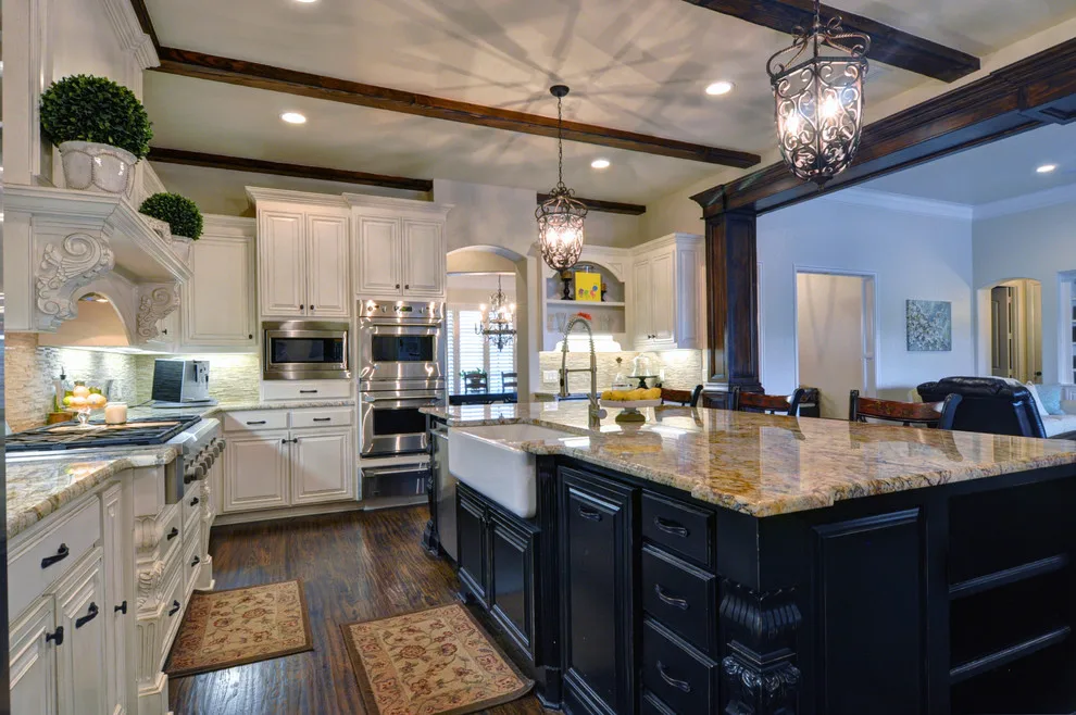French Nation by Braswell Homes Inc - Photo 2
