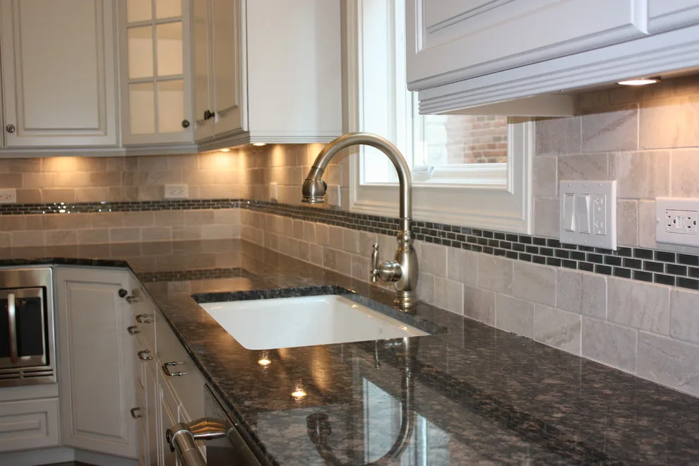 Home Features and Distinctions by Davidson Homes - Photo 4
