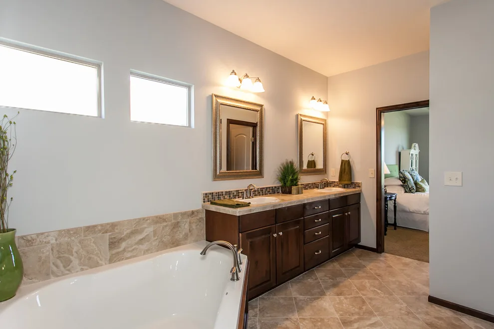 Edgewater 2012 Project by Robl Construction Inc. - Photo 14