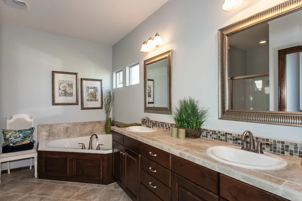 Edgewater 2012 Project by Robl Construction Inc. - Photo 15