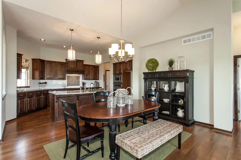 Edgewater 2012 Project by Robl Construction Inc. - Photo 6