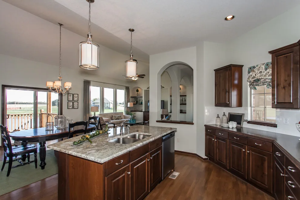 Edgewater 2012 Project by Robl Construction Inc. - Photo 11