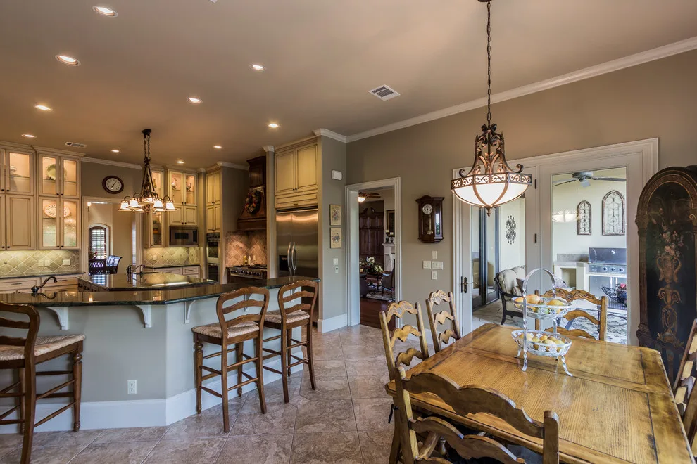European Property Residence by Eppright Homes, LLC - Photo 5