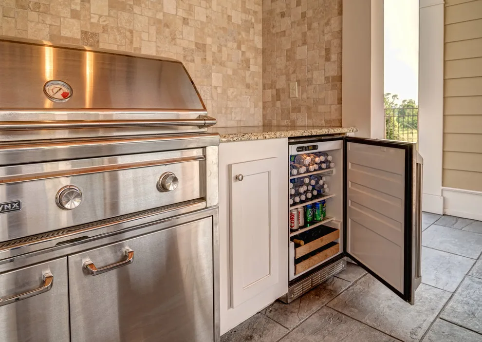 Outdoor Kitchen and Pool House by Farinelli Construction, Inc. - Photo 2