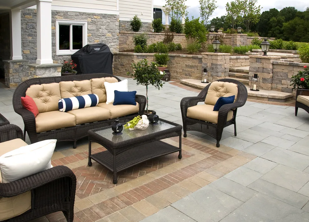 Home Showcase 2011 by Farinelli Construction, Inc. - Photo 9