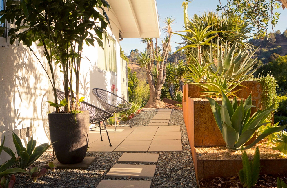 Artist Sanctuary - Laurel Canyon by Bosler Earth Design - Photo 19