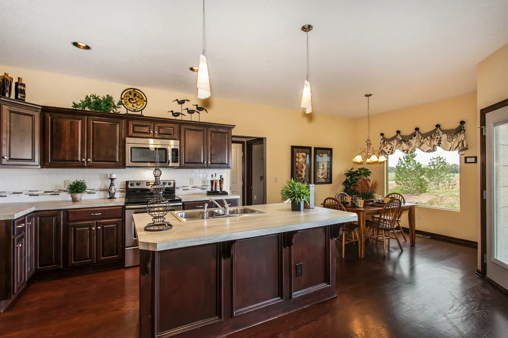 Hampton Lakes 2012 Project by Robl Construction Inc. - Photo 8