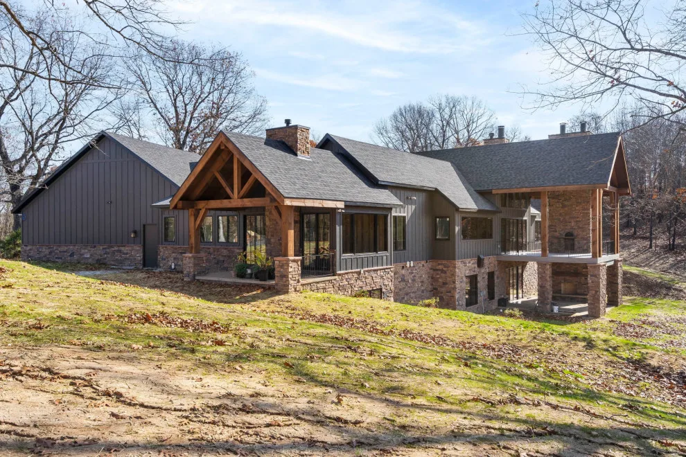 Upscale Country House by Doug Pitts Construction - Photo 31