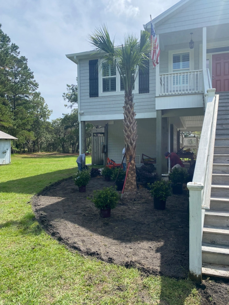 Hollywood, SC Farm Landscaping Installation by Jorge Hernandez - Photo 11