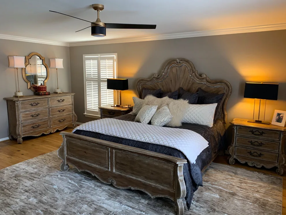 Small women's bathroom and master bedroom renovation by Stately Homes By Jeff Bryant LLC - Photo 5