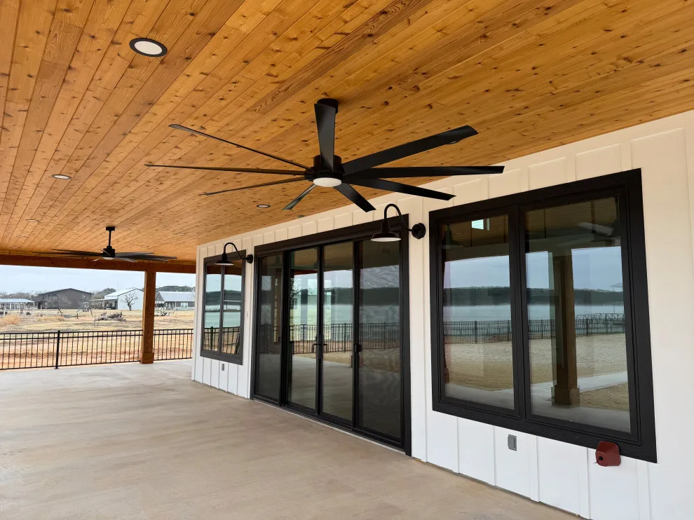 Lipham Lakeside Retreat by PK Lake Services LLC - Photo 3
