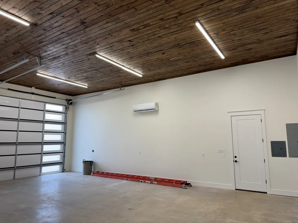 Lipham Lakeside Retreat by PK Lake Services LLC - Photo 17