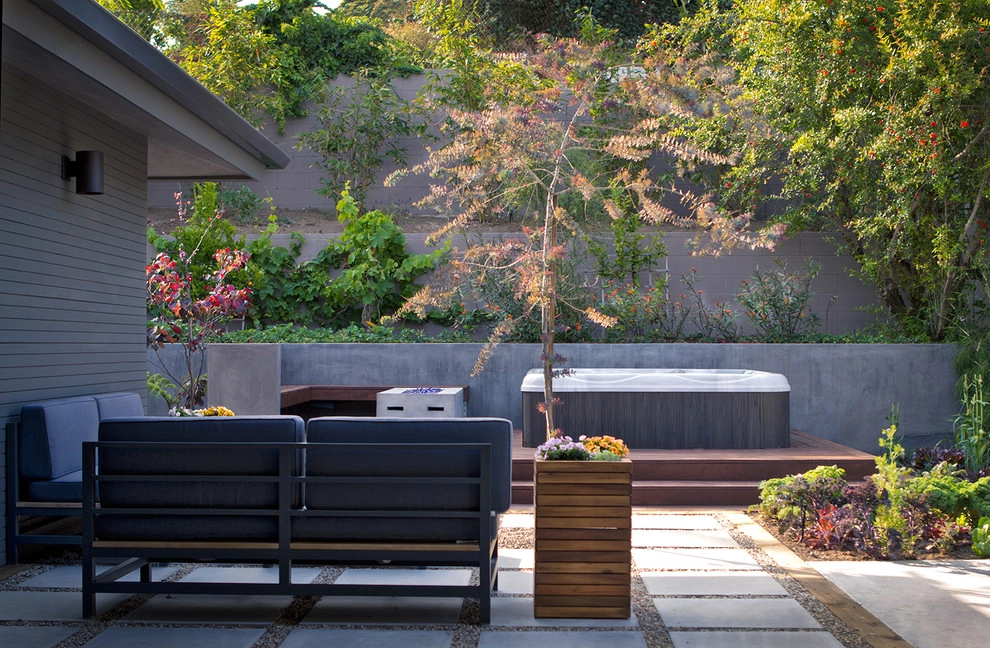 Naturalistic Contemporary Home - Santa Monica by Bosler Earth Design - Photo 5