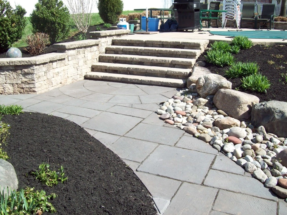 Diamond Lawn & Landscaping, Inc. - Photo 11