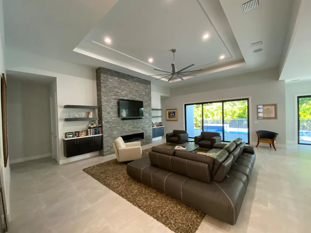 Hammer Home by CEMCO Construction Company - Photo 4