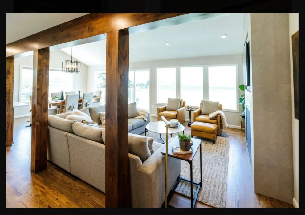 Complete home makeover by Collins Fine Homebuilding - Photo 12