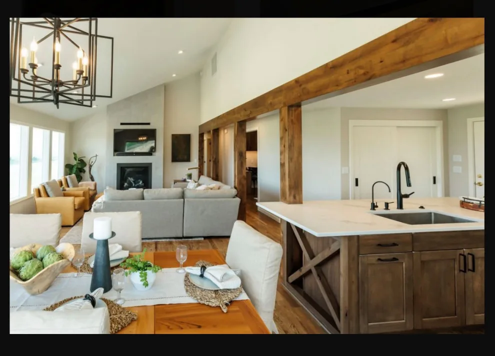 Complete home makeover by Collins Fine Homebuilding - Photo 8
