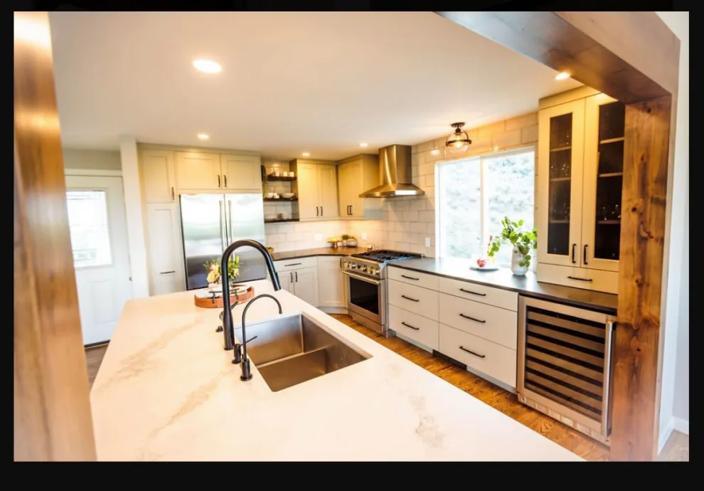 Complete home makeover by Collins Fine Homebuilding - Photo 13
