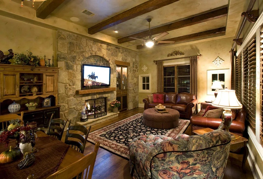 Tuscan Villa Retreat by Eppright Homes, LLC - Photo 9