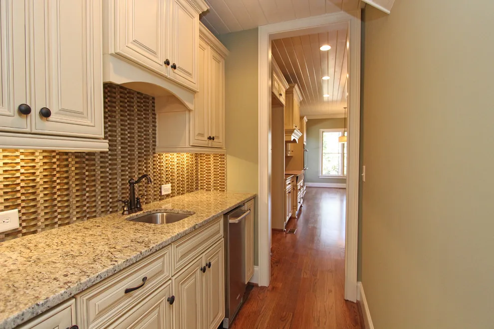 Jolyn Residence by Georgia Contractor Group Home Builders - Photo 11