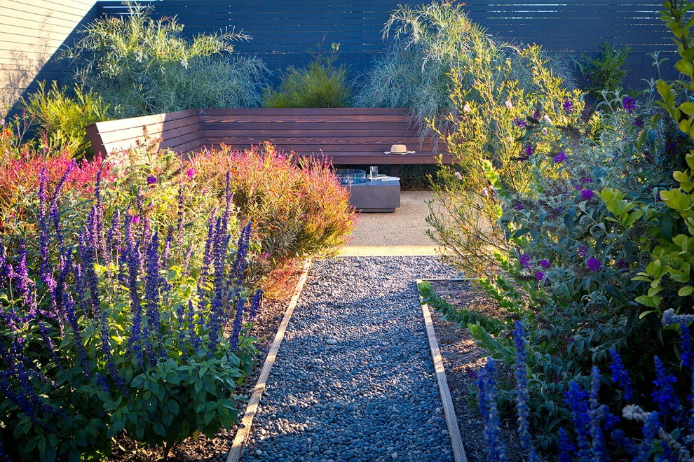 Rooms With A View - West Los Angeles by Bosler Earth Design - Photo 2