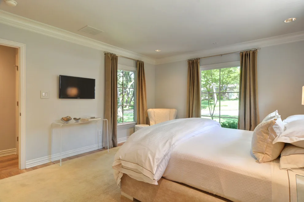 Contemporary Bungalow by Braswell Homes Inc - Photo 18