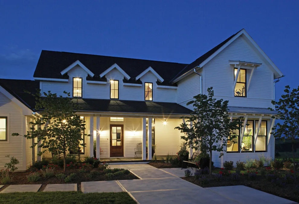 Contemporary Country Home by Curt Hofer & Associates - Photo 2