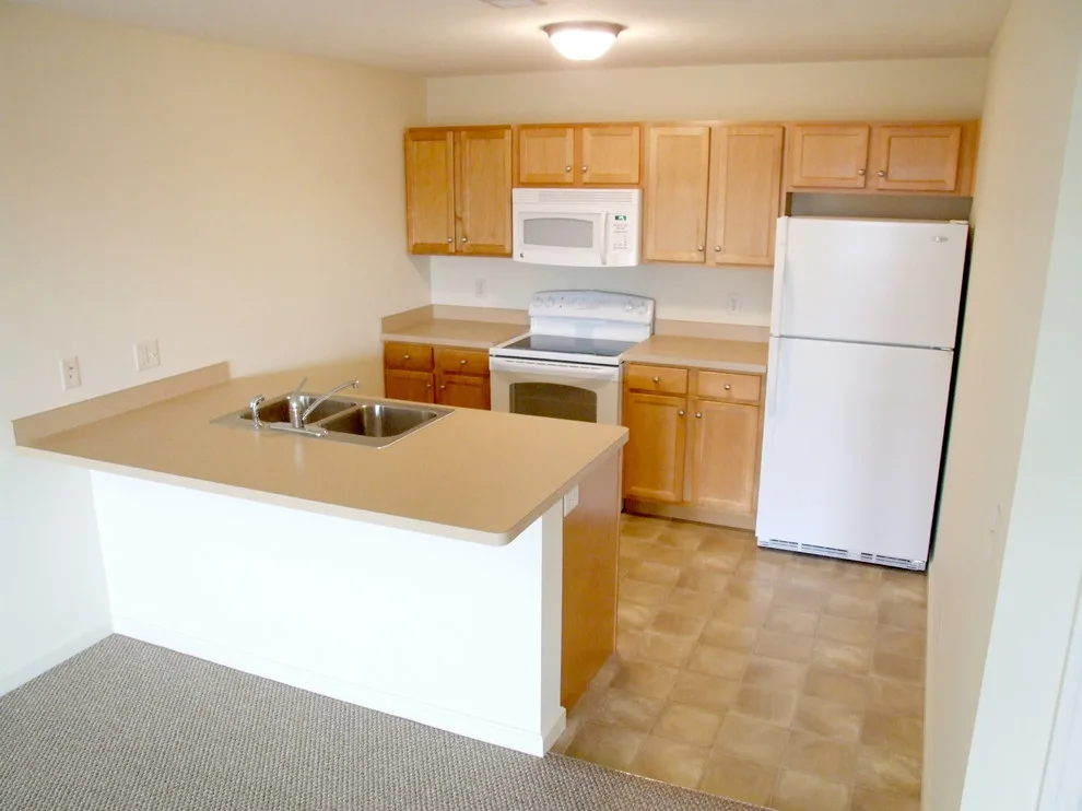 Boardman, Ohio Silverstone Condominiums by Master Plan Builders & Master Plan Design - Photo 2
