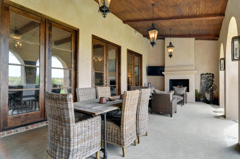 Colonial Spanish by Braswell Homes Inc - Photo 9