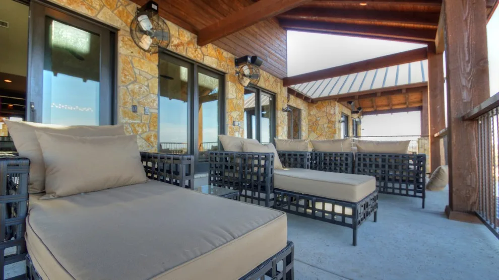 The Texas Residence by Anderson Fine Homes - Photo 5