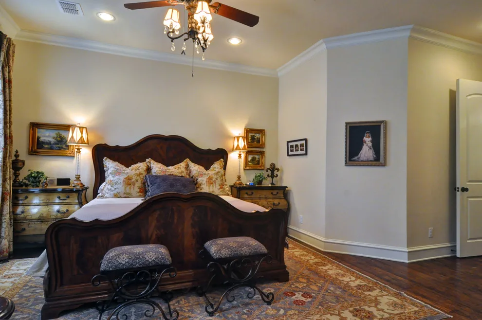 classic renovation by Braswell Homes Inc - Photo 3