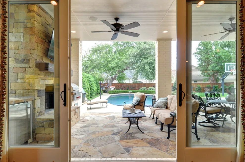 classic renovation by Braswell Homes Inc - Photo 20