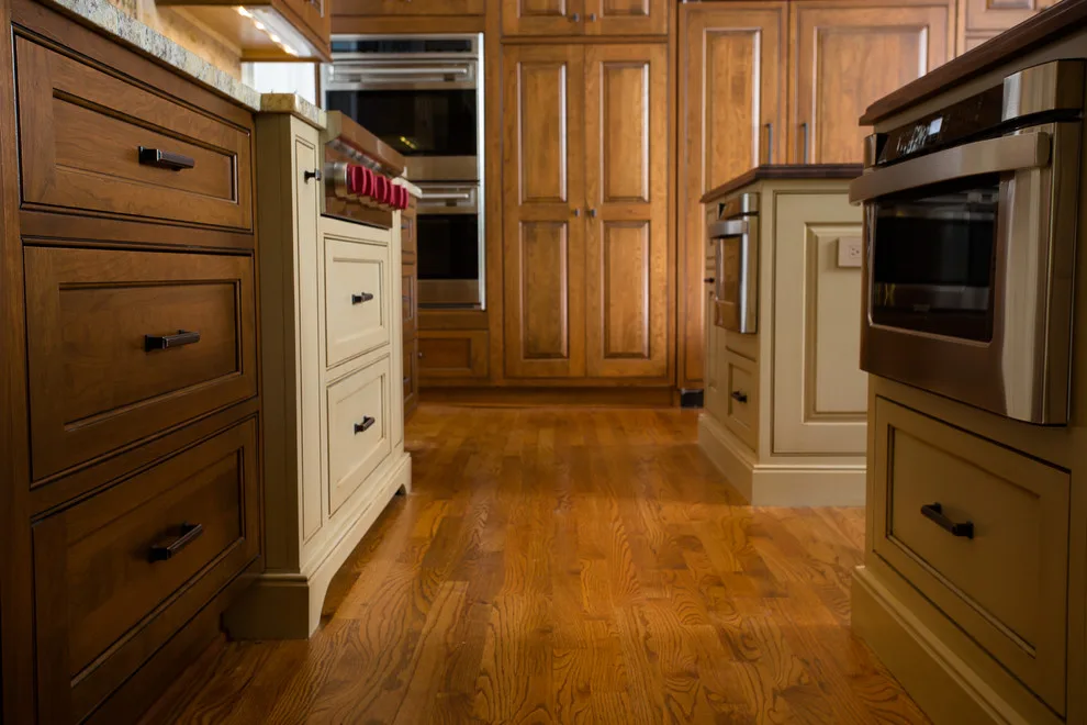 Classic Roswell Kitchen by SawHorse Design + Build - Photo 2