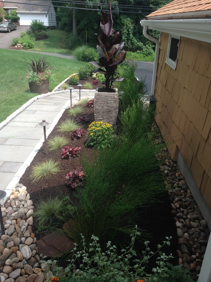 West Hartford - New Lawn - Design by Donnellan & Sons Landscaping - Photo 10