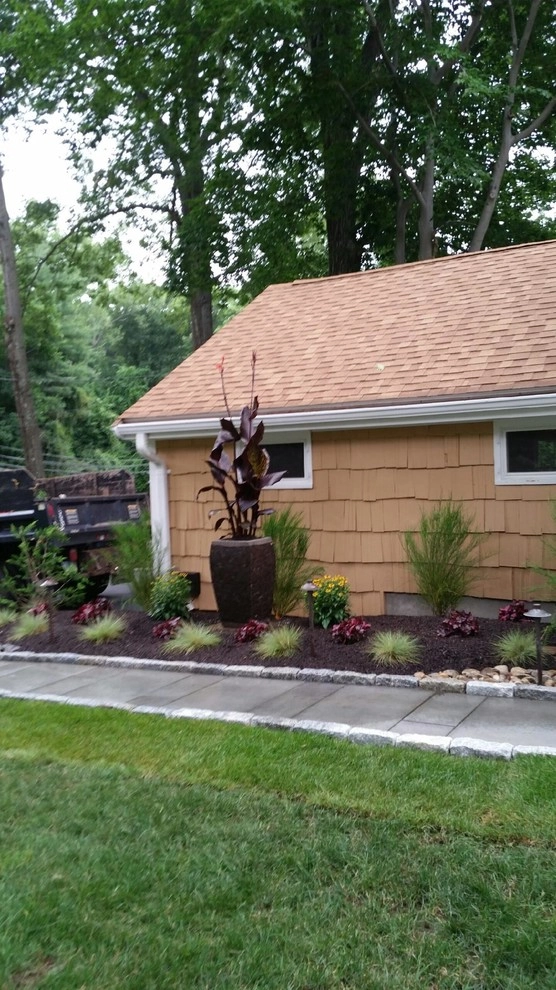 West Hartford - New Lawn - Design by Donnellan & Sons Landscaping - Photo 5