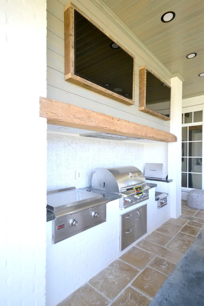 Contemporary Farmhouse - Sonoma Path by Braniff Construction - Photo 25