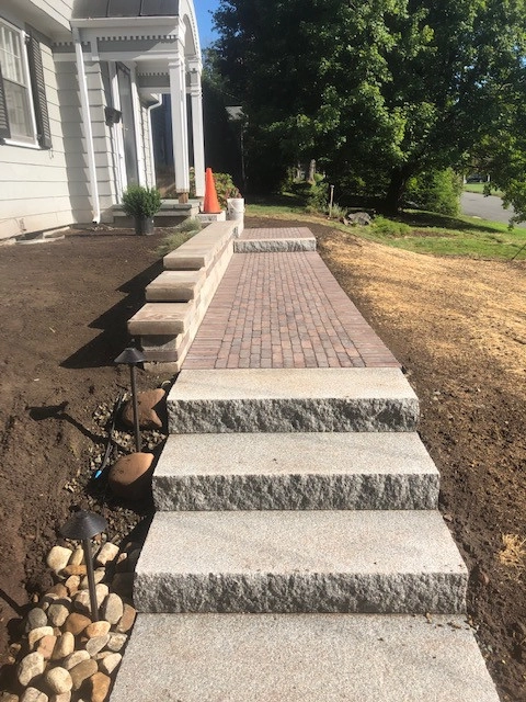 Lincoln Rd. West Hartford by Donnellan & Sons Landscaping - Photo 2