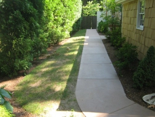 West Hartford - New Lawn - Design by Donnellan & Sons Landscaping - Photo 17