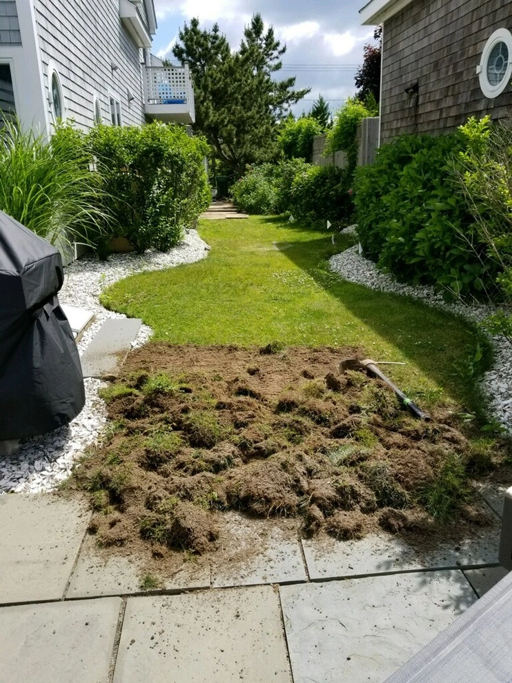 Old Saybrook Putting Green by Donnellan & Sons Landscaping - Photo 8