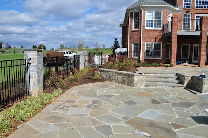Landscape Pool & Terrace by Dos Amigos Landscaping - Photo 4