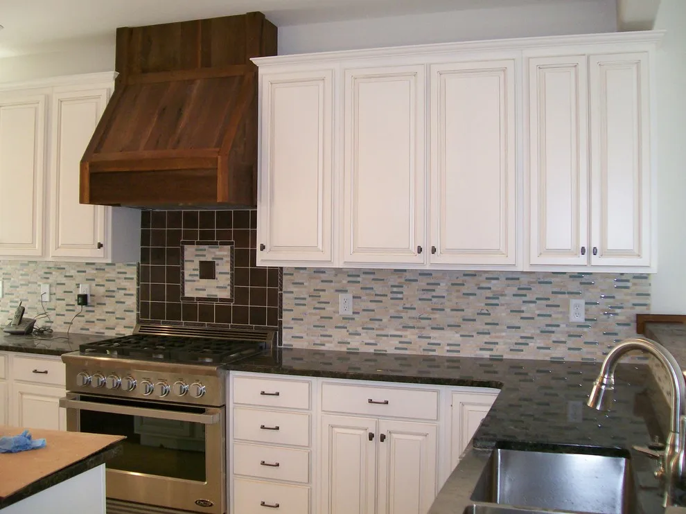 Project 1252 by Luxury Homes, Inc. - Photo 2