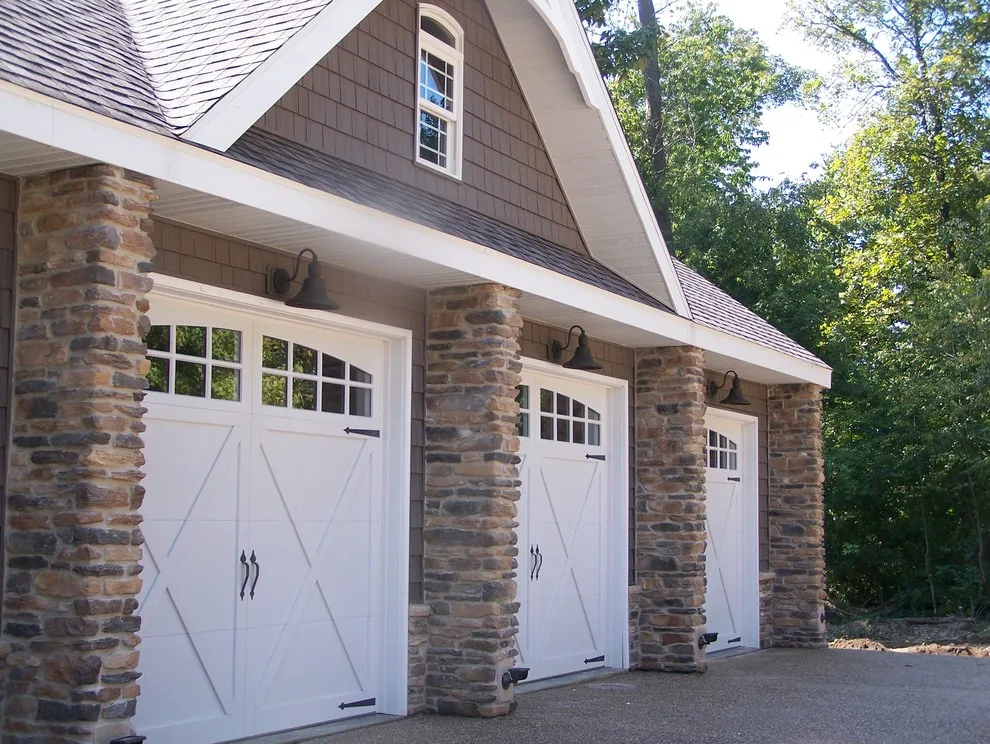 Project 1272 by Luxury Homes, Inc. - Photo 12