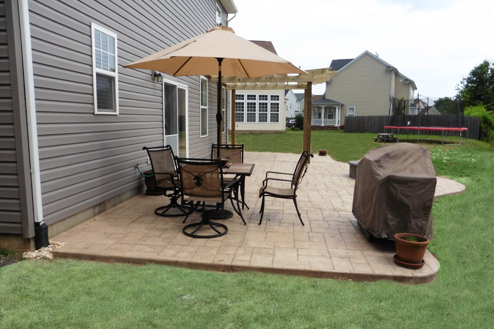 Patio Living by Dr. Dan's Landscaping & Architectural Design - Photo 13